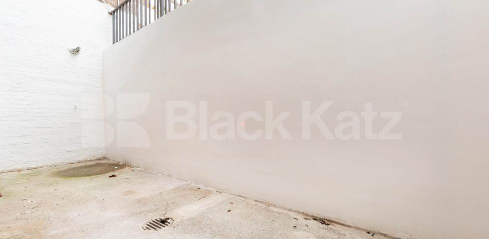 			1 Bedroom, 1 bath, 1 reception Apartment			 EAGLE HOUSE-EAGLE WHARF ROAD, OLD STREET-SHOREDITCH